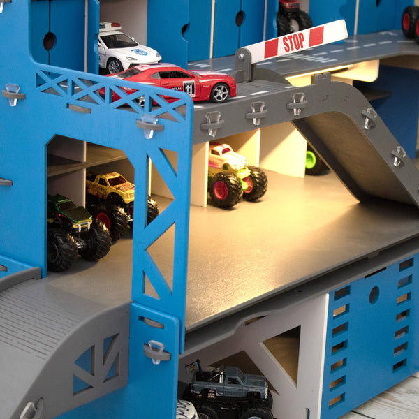 Todder Boy Wooden Toy Garage 1:64 scale Toy Cars, Monster Truck Storage with Toy Car Wash, Colored Doors and Stop Gates
