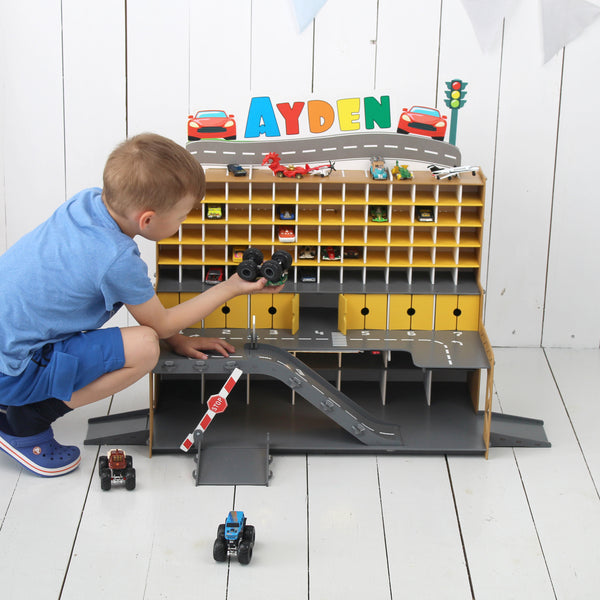 Toy Garage, Wooden Toy Car Storage, Diecast Toy Cars Shef, 3 4 5 year old boy gift, Toddler boy Birthday Present, Persolnalized Toy Storage