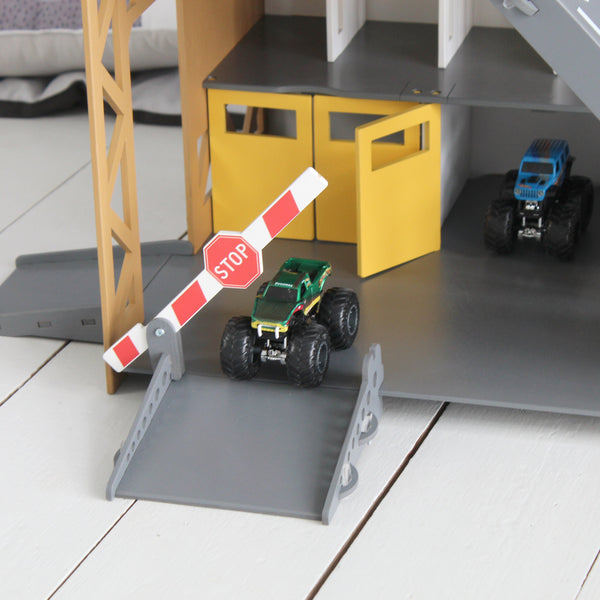 Toy car storage for toy cars, 3-5 year od toddler boy gift, wooden toy garage